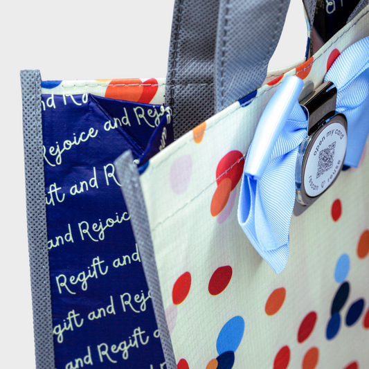 Celebrate | Medium | Reusable Gift Bag + QR Greeting Card