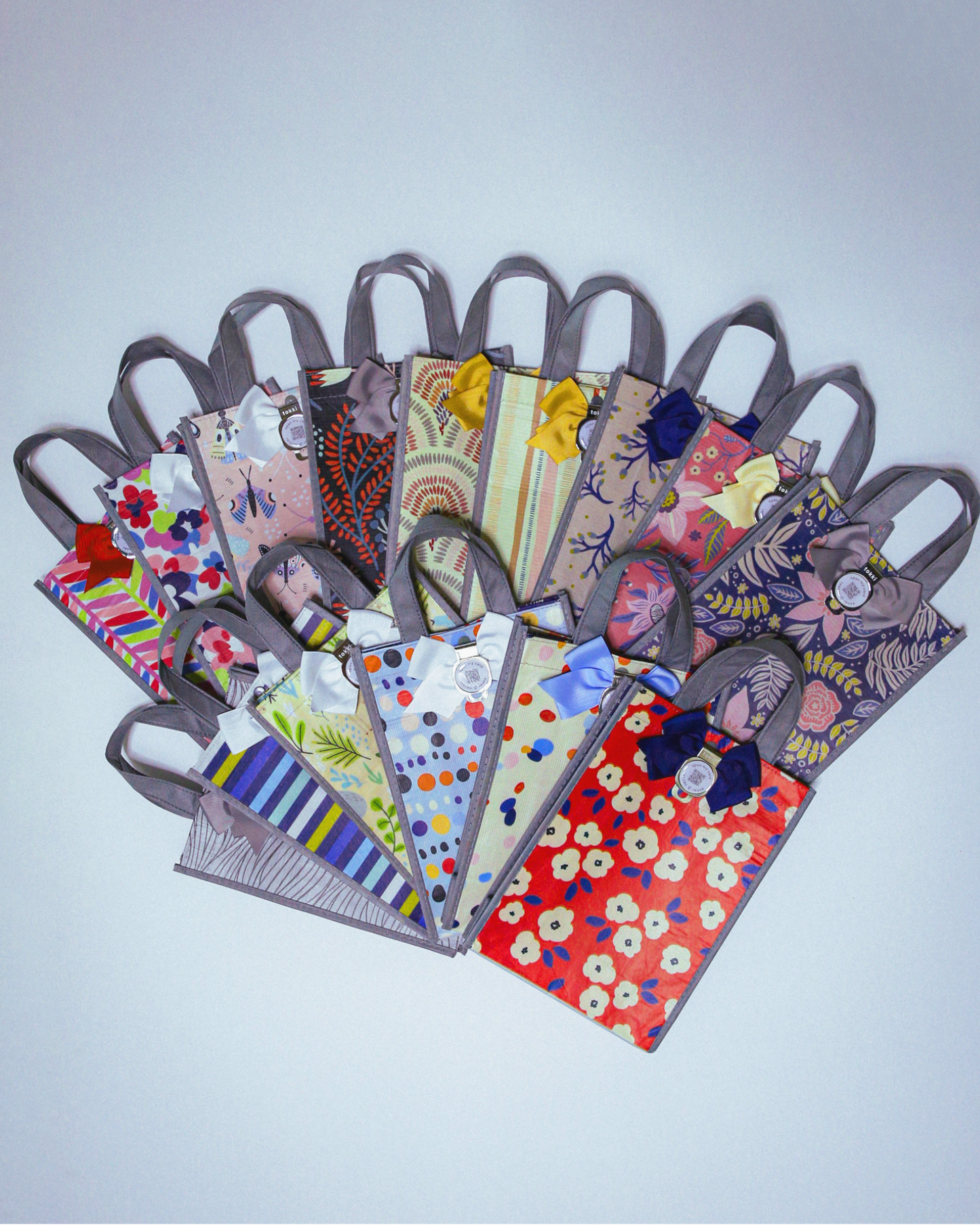 Bestsellers Bundle | QR Card + Gift Bag Set | 15 Medium Bags